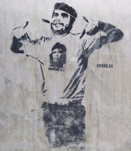 Negation of the Negation - Che wearing a Che t-shirt.